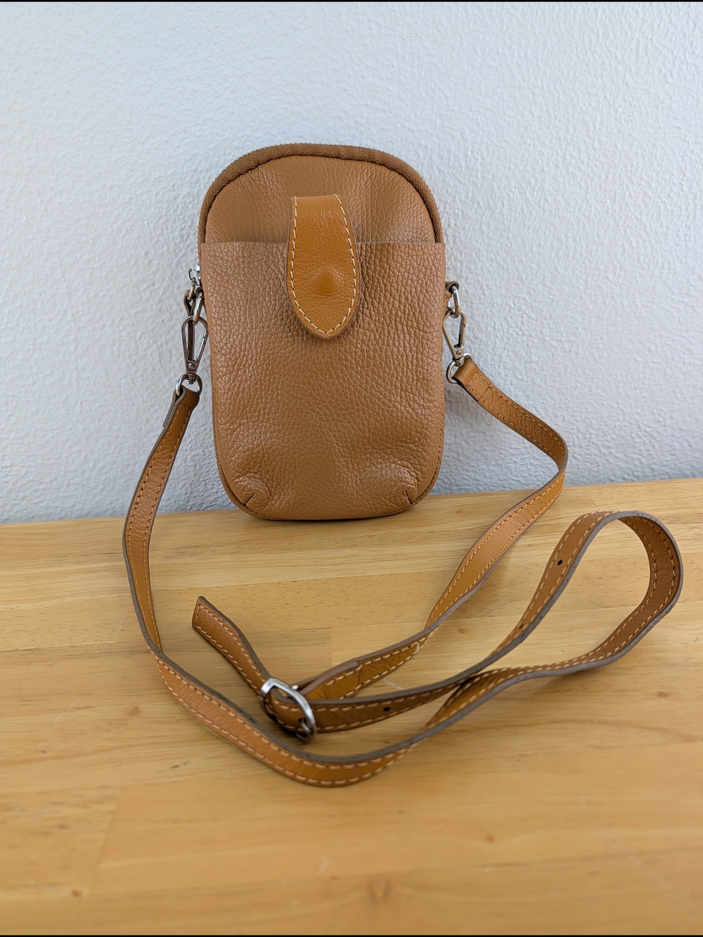 Divinia Firenze Tan Pebbled Leather Crossbody Bag Pouch Phone Pockets Italy